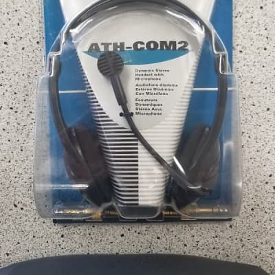 Stereophone/Dynamic Boom Microphone Combination Headset image 3