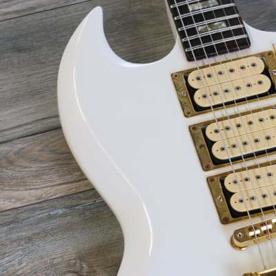 Vintage! 1974 Gibson SG3 Deluxe Triple Pickup White Pearl Refinish + OHSC image 10