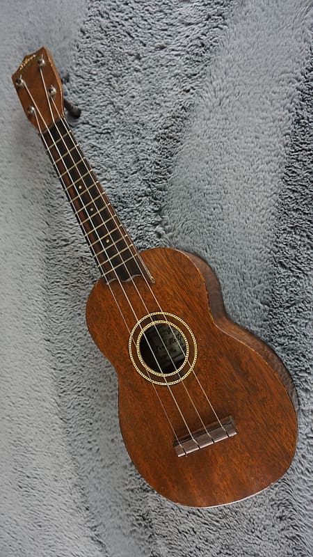 Kasuga Silver Mellow Tone 1960s Ukulele