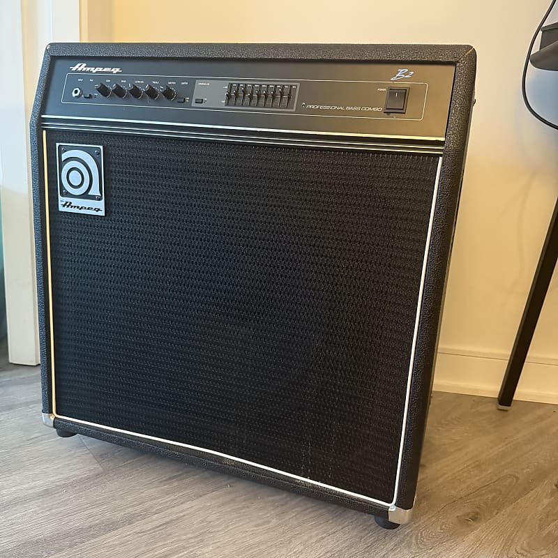 アンプ Ampeg B2-48J PROFESSIONAL BASS COMBO Ampeg B2 200-Watt 1x15