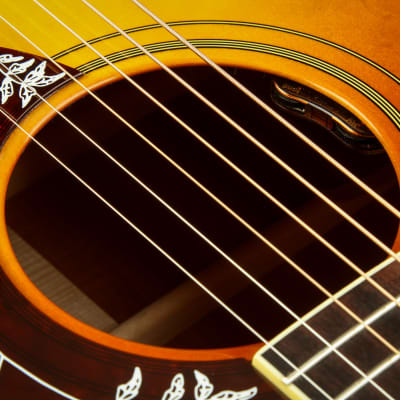 Gibson Hummingbird Original Heritage Cherry Sunburst image 22