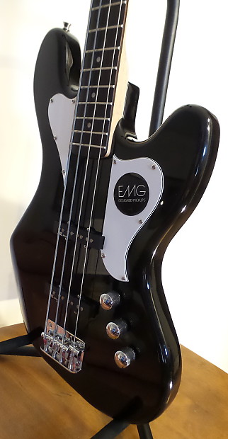 AXL Marquee Bass | นครหลวงการดนตรี กีต้าร์ กีต้าร์โปร่ง กี