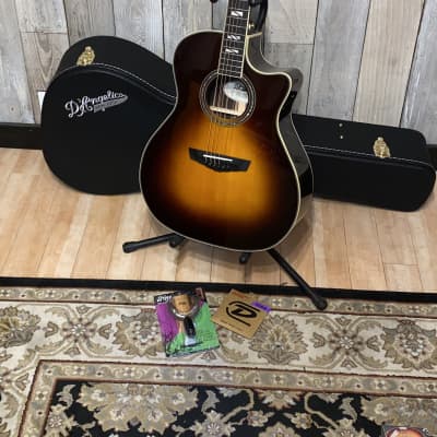 D'Angelico Excel Gramercy  Acoustic/Electric Vintage Sunburst Hard Shell Case Included plus Extras ! image 17