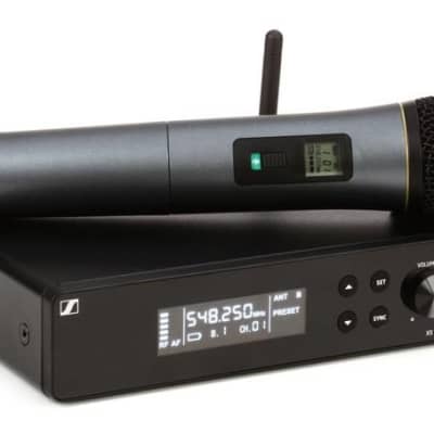 Sennheiser XSW 1-835 Wireless Vocal Set w/ e835 Dynamic Microphone - Band A (548-572 MHz)