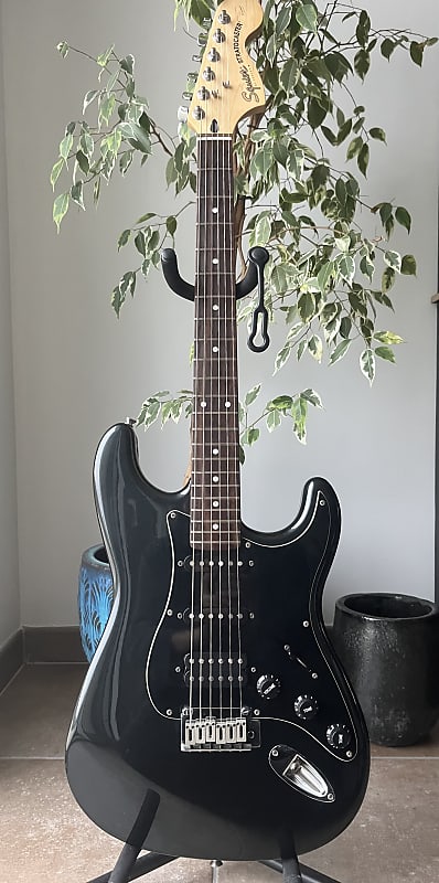 Squier Standard Stratocaster 2001 - 2018 | Reverb