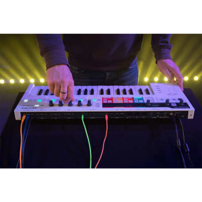 Arturia KeyStep Pro Keyboard with Advanced Sequencer and Arpeggiator image 4