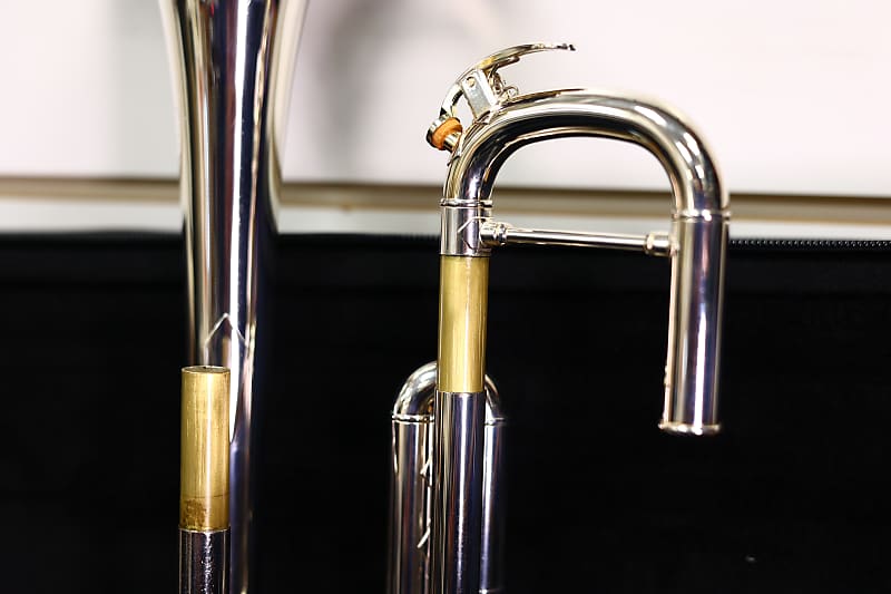 Yamaha Bb Trumpet Xeno YTR-8335RGS