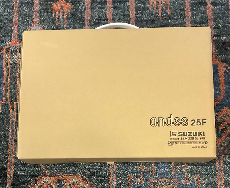 Suzuki Omnichord OM-27 | Reverb