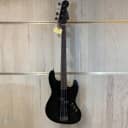 FENDER Aerodyne Jazz Bass Guitar 4-String Rosewood Fretboard Black