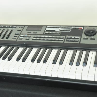 Kurzweil PC2X 88-Weighted Key Keyboard Controller CG004JB image 4