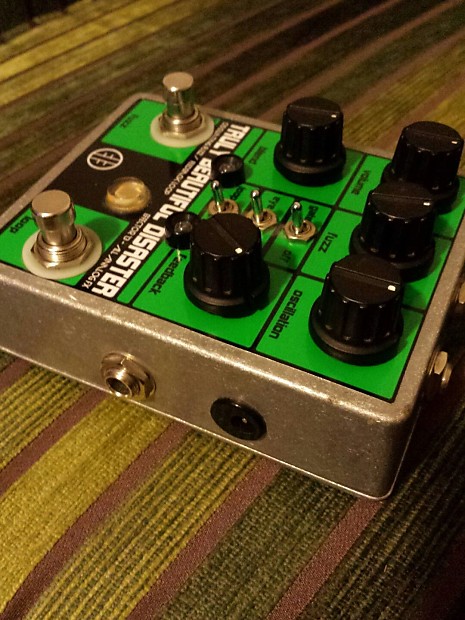 Effector 13 Truly Beautiful Disaster | Reverb