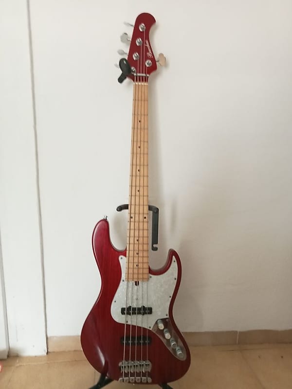 Bacchus Standard 5 handmade 2008 - red