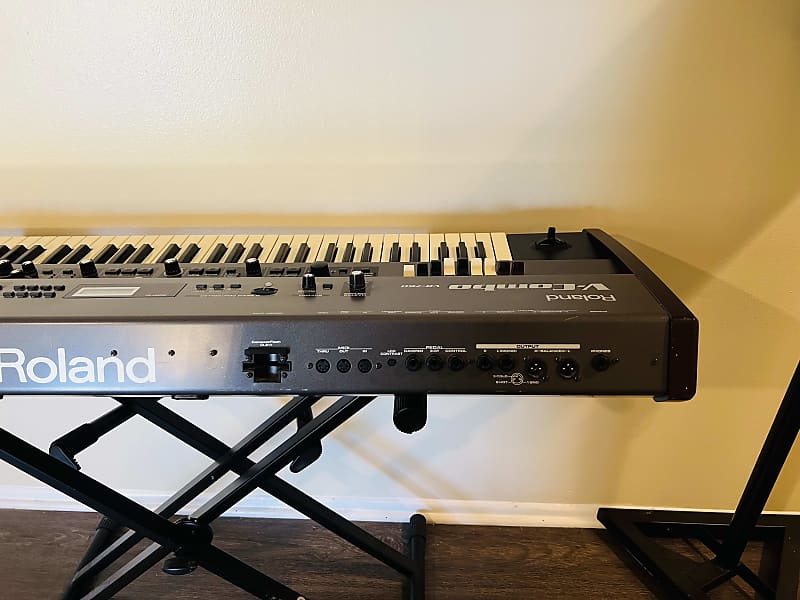 Roland VR-760 76-Key V-Combo Organ