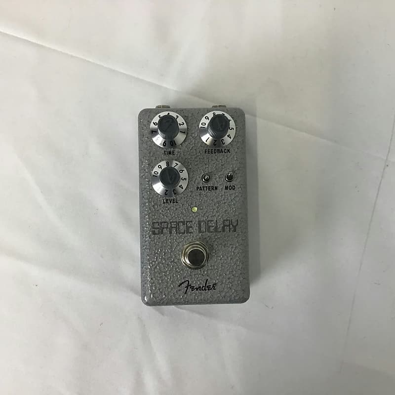 Fender HAMMERTONE SPACE DELAY