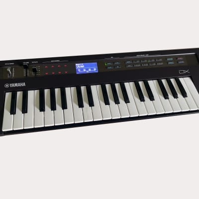 Yamaha Reface DX Mini Mobile Keyboard 2015 - Present - Black