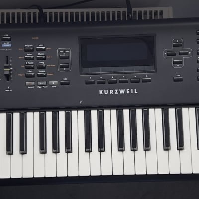 Kurzweil PC3K6 61-Key Digital Production Workstation Synthesizer 2010s - Black