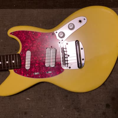 Fender Jag-Stang JagStang Kurt Cobain Graffiti Yellow image 3