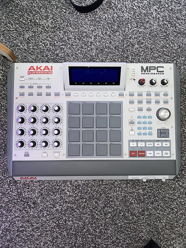 Akai MPC Renaissance Groove Production Studio 2012 - 2019 - Grey image 1