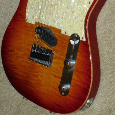 Tom Anderson Hollow T Classic Contoured Electric Guitar*1998 Tom Anderson Hollow T Classic Contoured Electric Guitar*1998