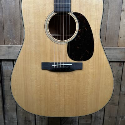 Martin D-18 Acoustic Guitar-Natural image 1