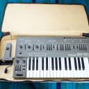 Roland SH-101 Analog Monophonic Synthesizer w/ Mod Grip, Case, AC Adapter - D424