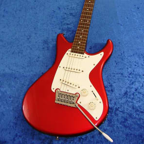 YAMAHA ギターC-300