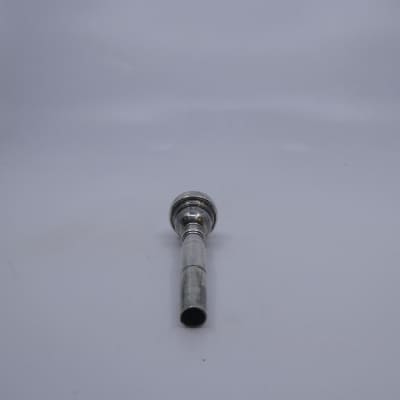ACB Blowout Sale! Pre-owned Vincent Bach Corp. "5C" Trumpet Mouthpiece in Silver! Lot 579 image 4