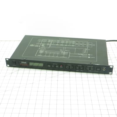 Yamaha TX81Z Rackmount FM MIDI Synth Tone Generator