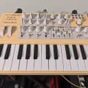 Arturia Microbrute SE 25-Key Synthesizer