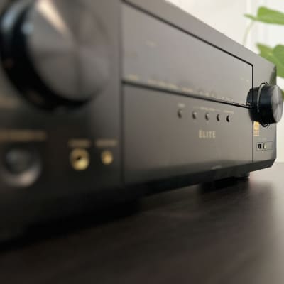 Pioneer VSX-S520 5.1 Channel 4K UHD HDR Network Receiver Pioneer VSX-S520 5.1 Channel 4K UHD HDR Network Receiver