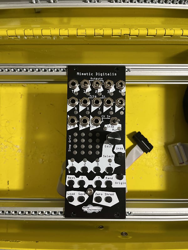 Noise Engineering Mimetic Digitalis