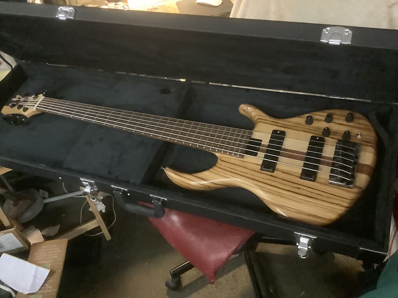人気ブランド 海外通販 - 国内入手困難 string 6 Basic Tobias Bass Reverb | Zebrawood - 90s ベース