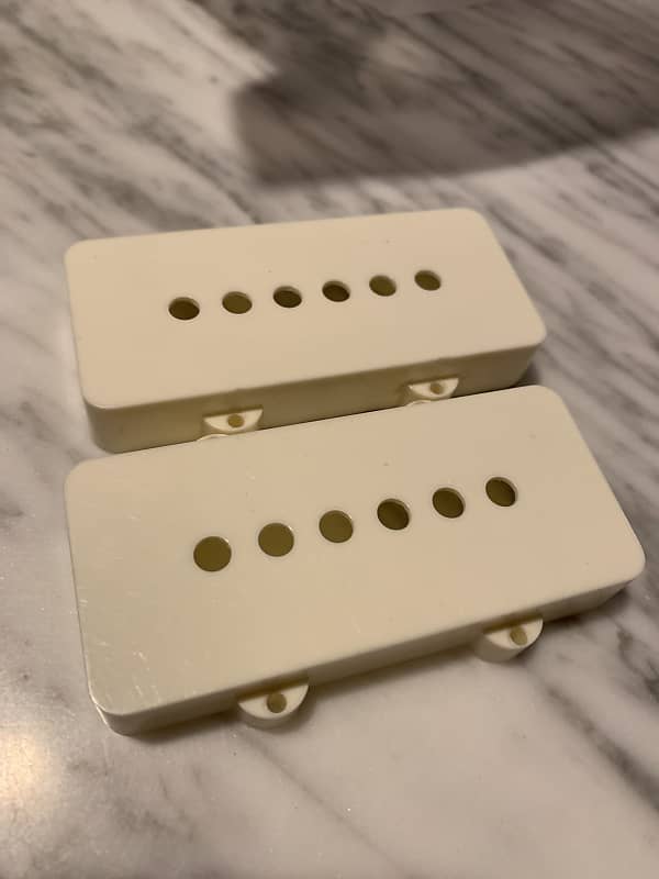 Unknown Two parchment pickup covers for Jazzmaster Reverb