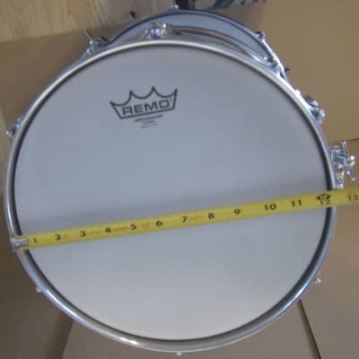 ADAM 4 piece Drum set White/Chrome image 9