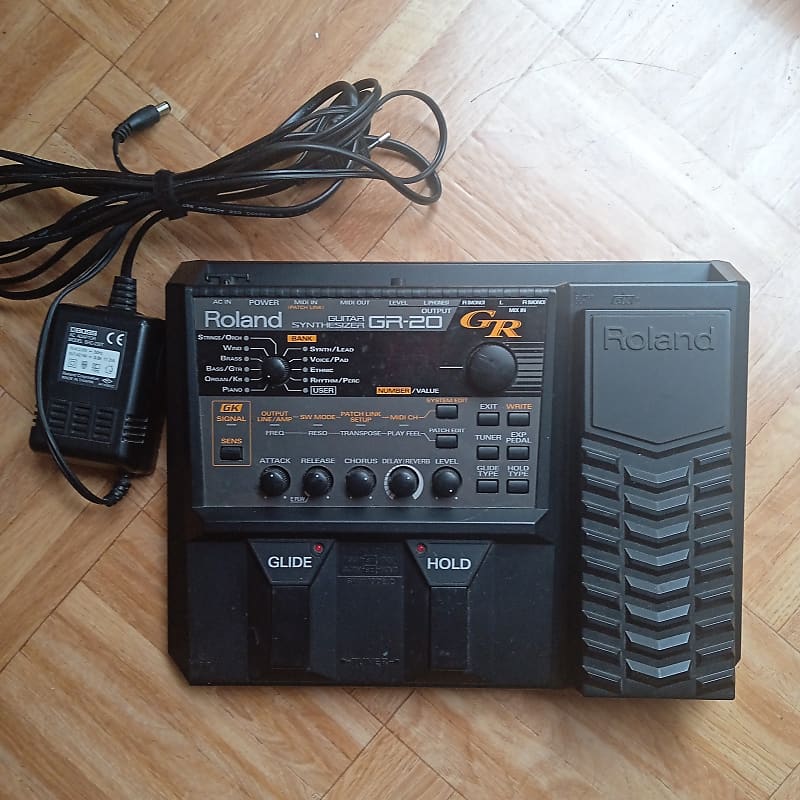 Roland GR-20 Guitar Synthesizer | Reverb Poland