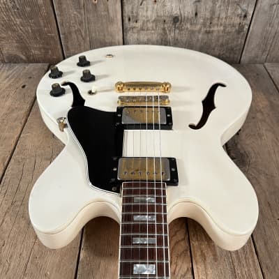 Gibson ES-335 1968 - Factory Alpine White with Gold Hardware One of a Kind image 5