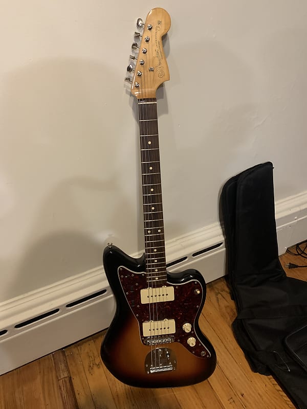 Fender Classic Player Jazzmaster Special image 1