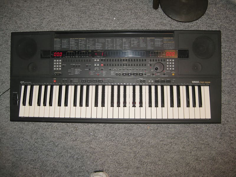 Yamaha PSR-SQ16 Sequencing 61 Key Keyboard