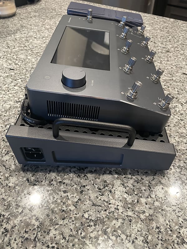 三角さま専用。Neural DSP Quad Cortex+boss EV-30 三角さま専用。Neural DSP Quad Cortex+boss EV-30 三角さま専用