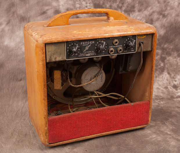 Fender Model 26 Deluxe 1946 Woody