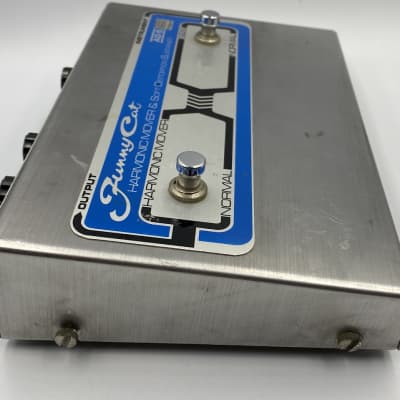 Roland AG-5 Funny Cat Harmonic Mover and Soft Distortion