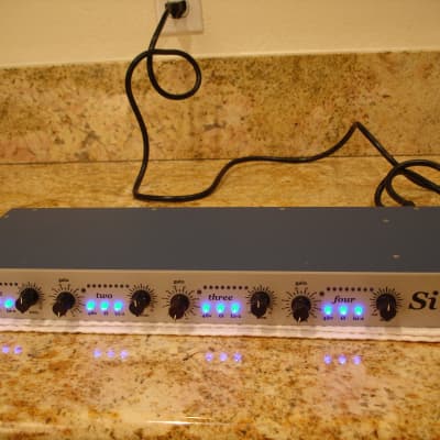 ShinyBox Si4 Microphone Preamp 4 Channel Preamp image 2