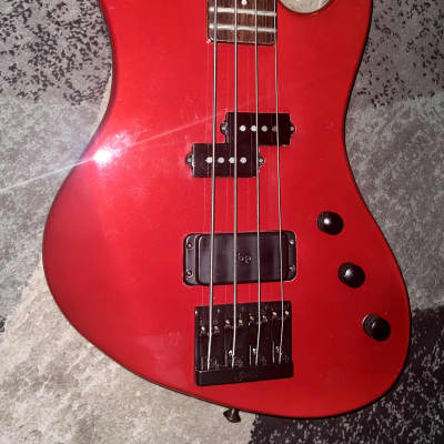 Guild Pilot 1986 - Candy Apple Red Bass Guitar W/Bartolini Bridge Pickup image 4