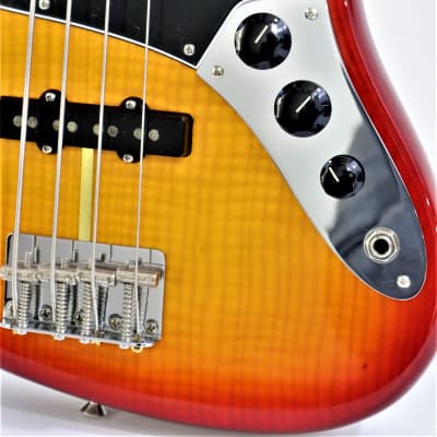Fender Rarities Flame Ash Top Jazz Bass Red Burst image 4
