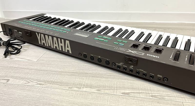 Yamaha DX21