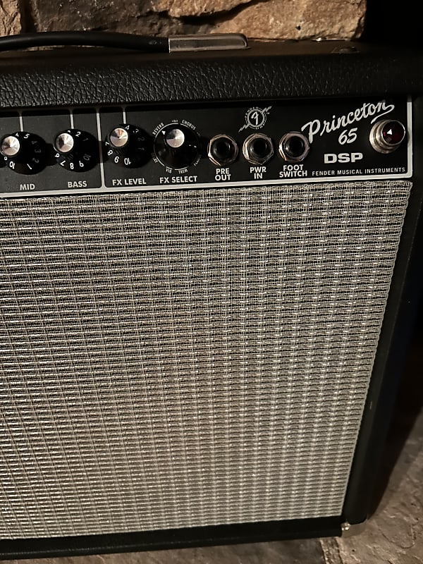 Fender Princeton 65 DSP 2-Channel 65-Watt 1x12