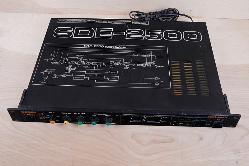 ROLAND SDE2500 ローランド　デジタルディレイ Roland SDE-2500 MIDI Digital Delay | Reverb Canada