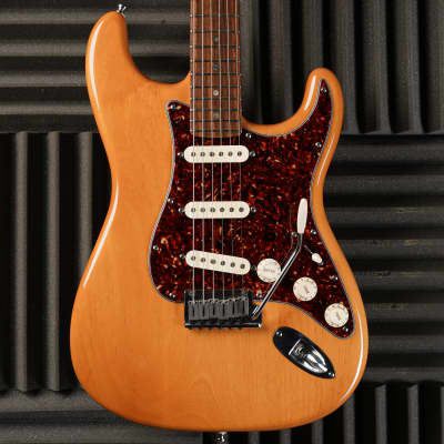 Fender American Deluxe Stratocaster with Rosewood Fretboard 2005 - Amber for sale