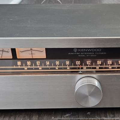 Kenwood KT-5500 Tuner - New Bulbs - All orignal.  AM does not work. image 1