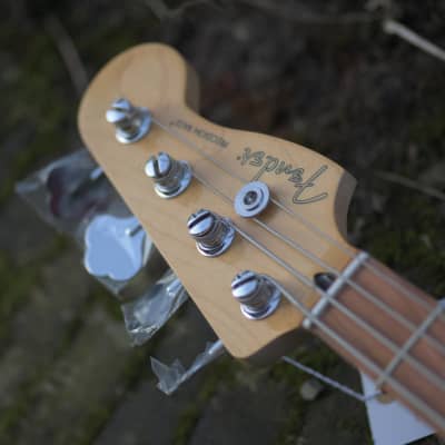 Fender Player Precision Bass PF - Polar White image 10
